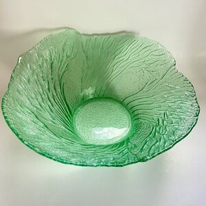 VINTAGE DALZEL VIKING Salad Bowl Green Art Glass